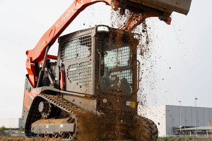 Ai-Search-Kubota-Krde-Packshot-Svl-Agtracks-06911